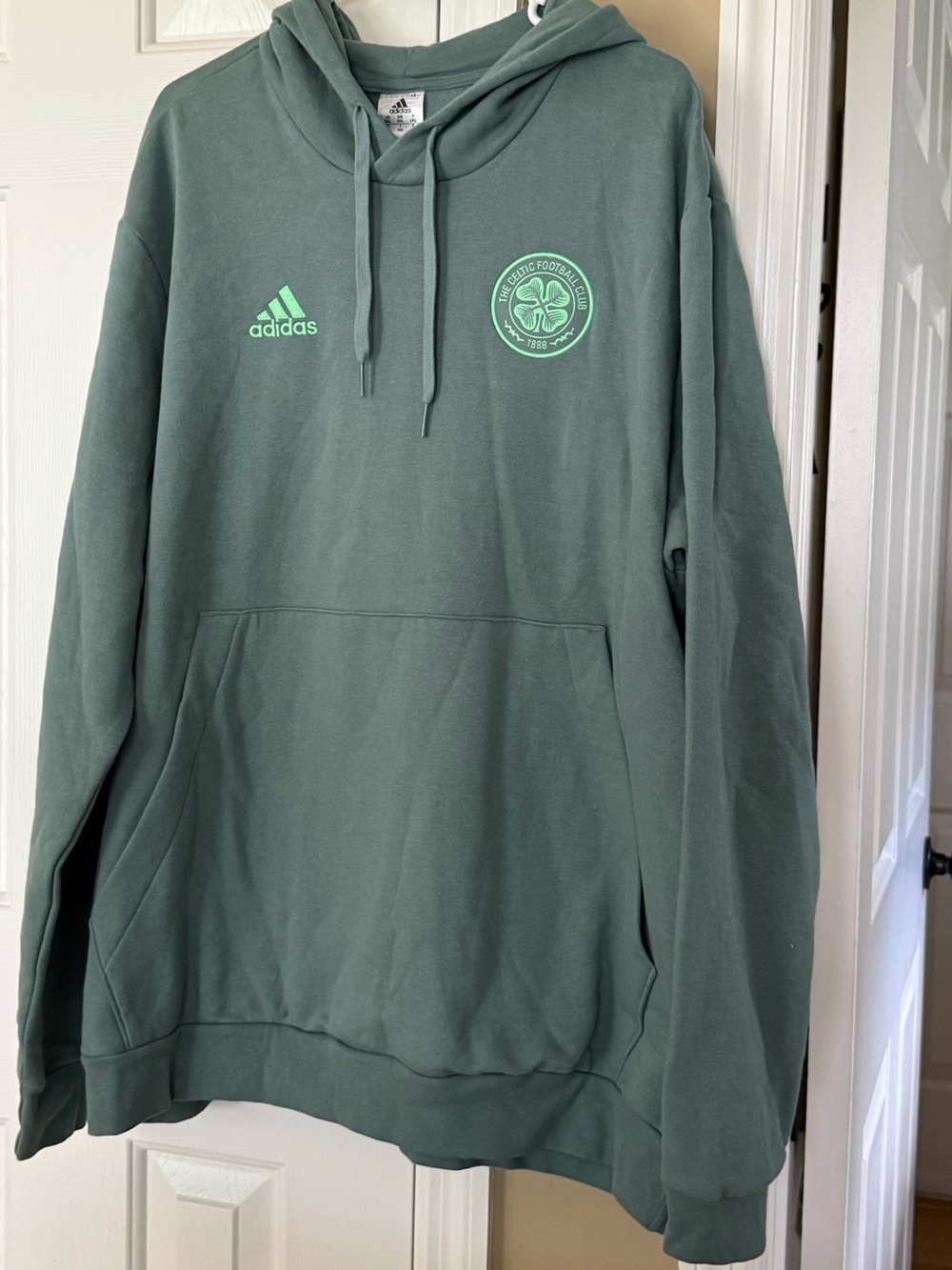 adidas Celtic FC DNA Hoodie Sweatshirt Size XXL NWT Soccer Scottish Premiership